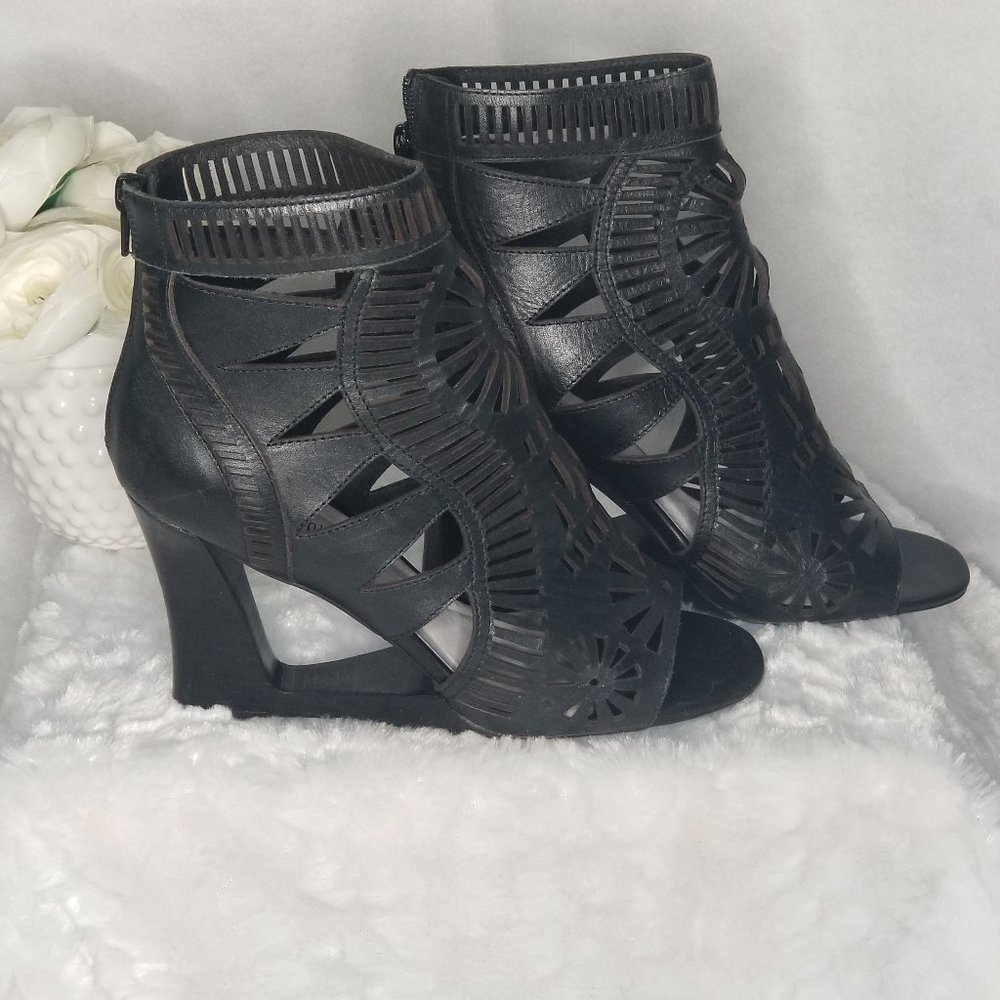 Jeffery Campell Peep Toe See Through Heel Sandals